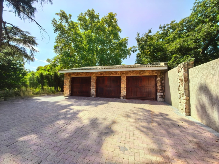 5 Bedroom Property for Sale in Sasolburg Ext 4 Free State